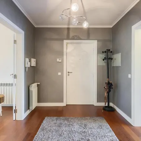 Wisteria Guest House, Kostenloses Parken אבאירו