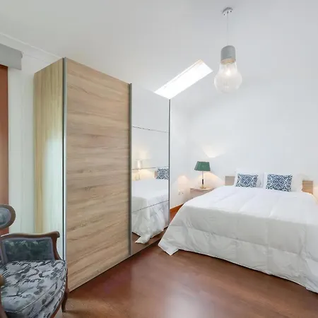 Wisteria Guest House, Kostenloses Parken דירה *